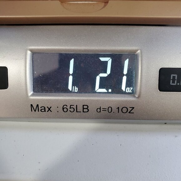 American Eagle Vintage Hi Rise Two Tone Frayed Hem Button Fly Jeans Women Size 8 - Picture 16 of 16